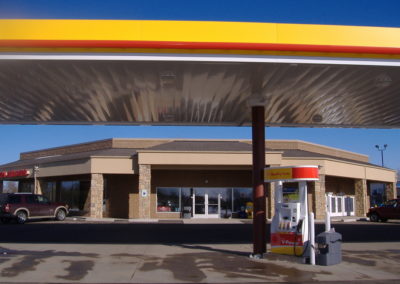 Canadian Lakes Shell Station